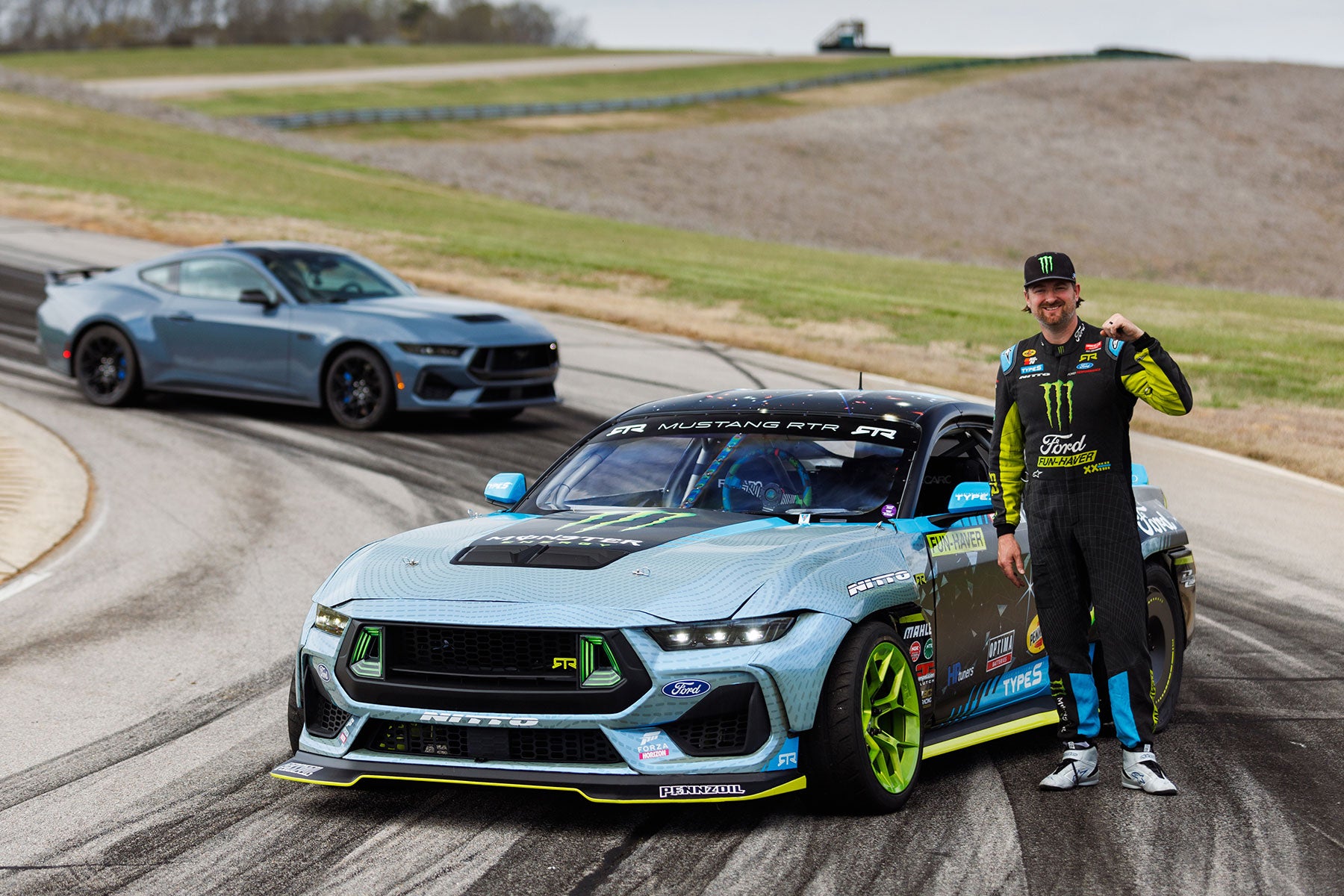 MUSTANG NEWS | Ford and RTR Reveal All-New Mustang Formula Drift Competition Vehicles