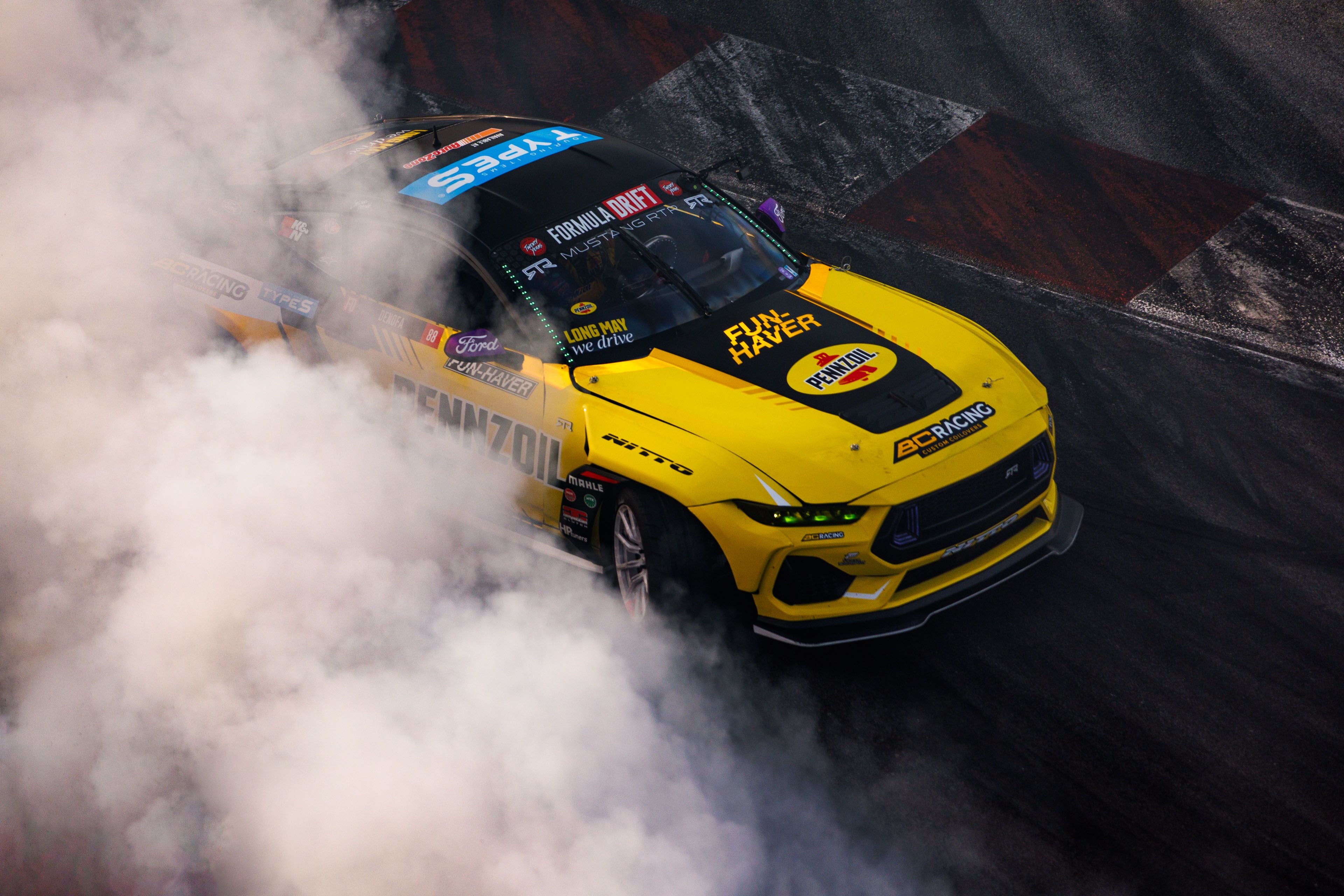 RTR Kicks Off Second Half of Formula Drift