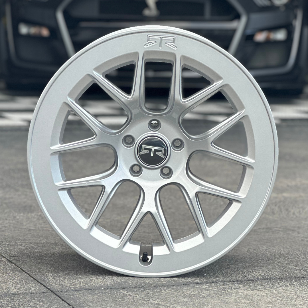 RTR 15+ Aero 7 20" Wheel Set - Silver