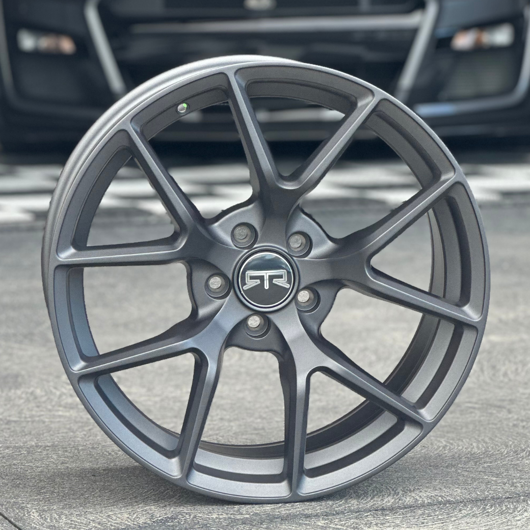 RTR 2015-24 Tech 5 Charcoal 19x9.5 Wheel Set